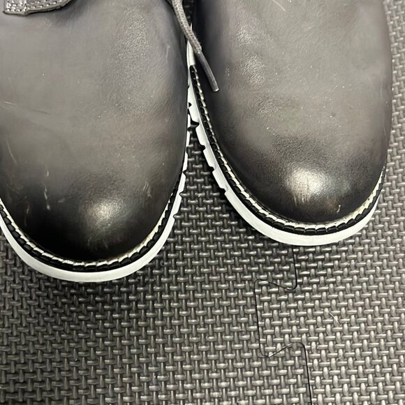 Size 9 Men's Cole Haan ZEROGRAND Plain Toe Dress Shoes - Picture 7 of 8